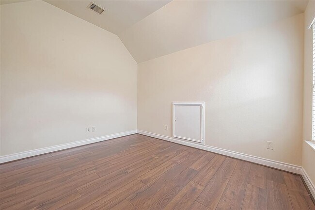 Building Photo - 17603 Yorkhill Ct