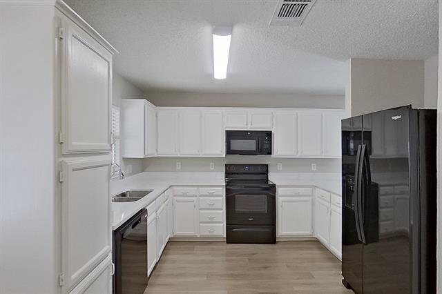 Building Photo - 2528 Granite Pass