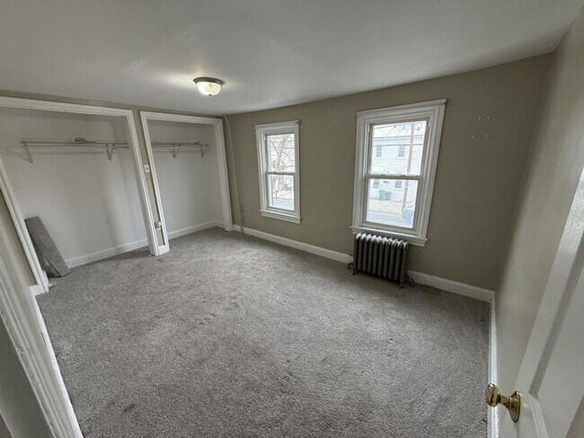 Building Photo - 457 N Pitt St