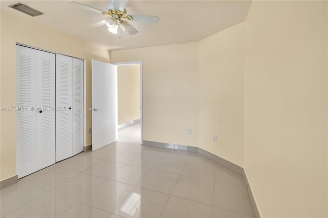 Building Photo - 6427 SW 132nd Ct Cir