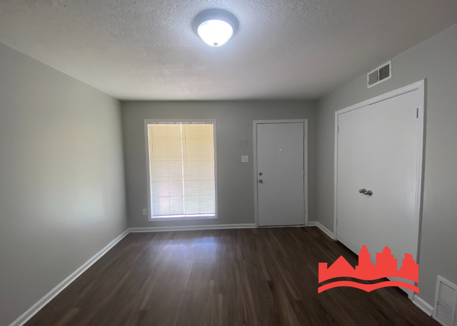 Building Photo - 3708 St Elmo Ave