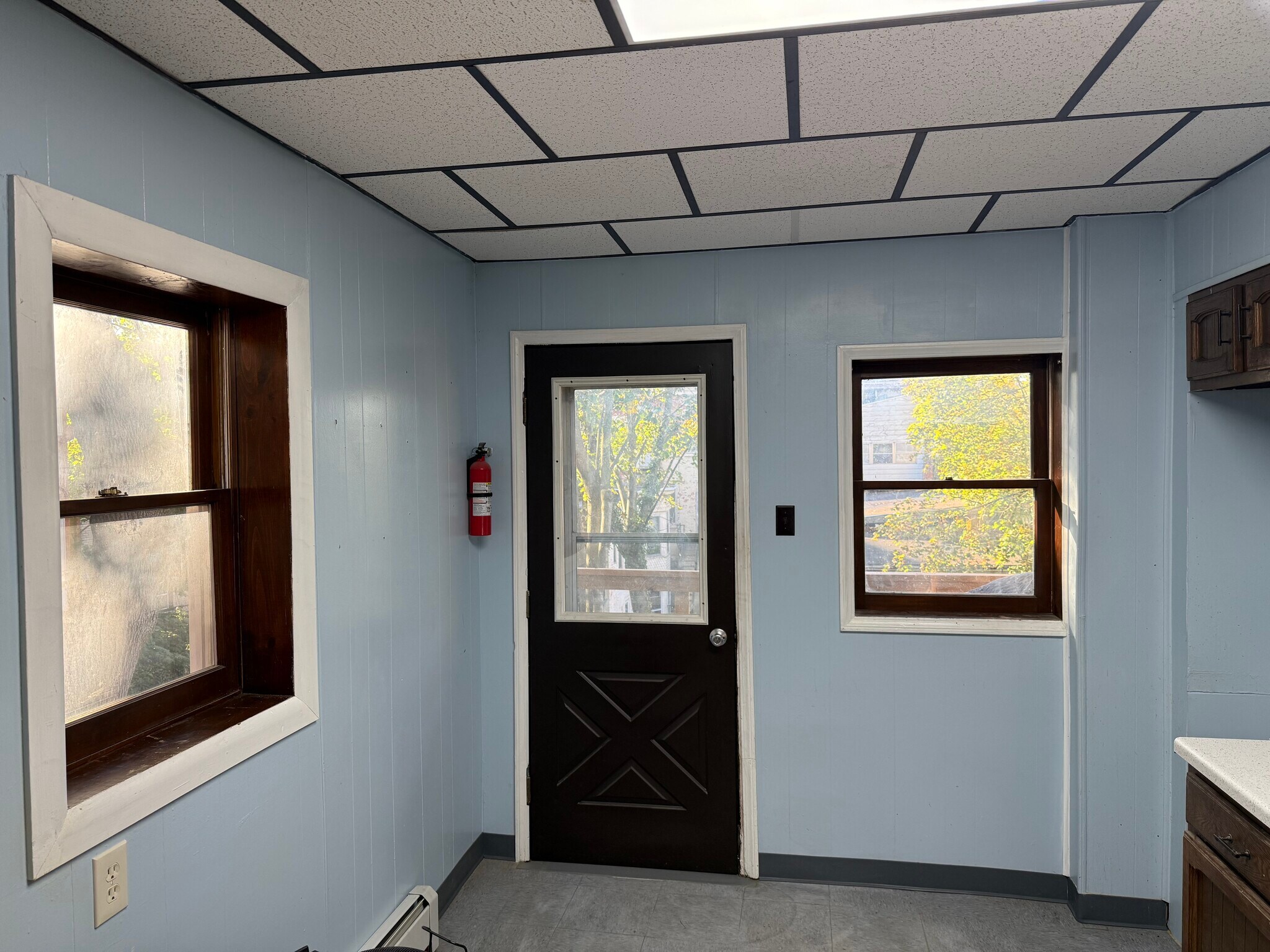 Building Photo - 314 E Dewart St