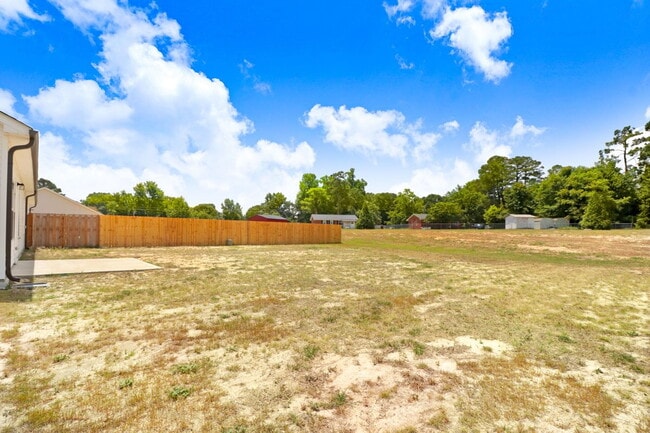 Building Photo - DRAKE ESTATES (Goldsboro) 3 BR | 2 BA Townhome w/ 2-Car Garage! *Built in 2023*
