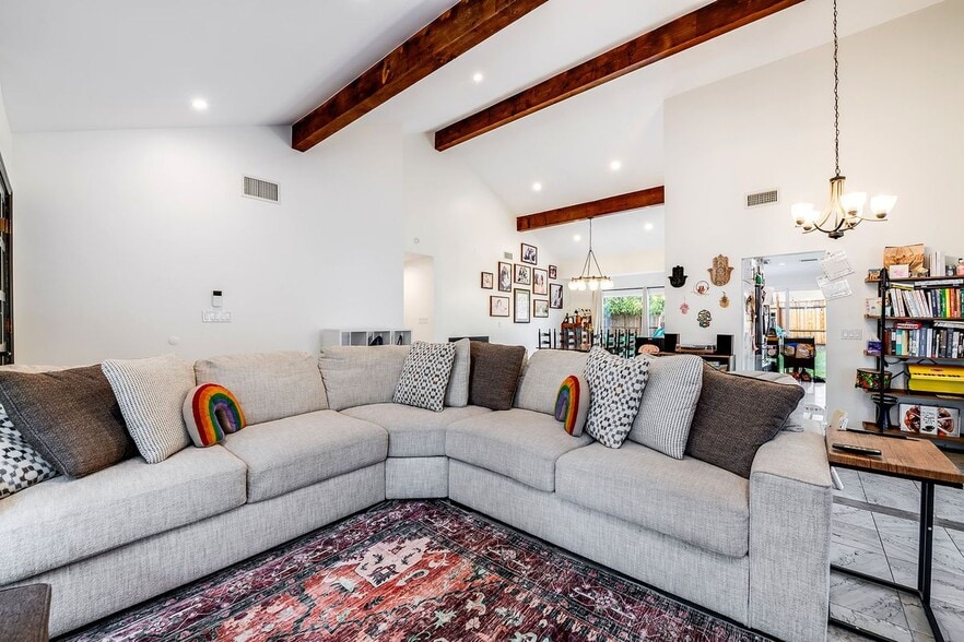 Building Photo - 28403 Waring Pl