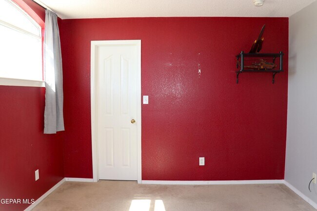 Building Photo - 3329 Tierra Sara Ln