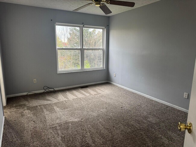 Building Photo - 757 Tricolor Dr