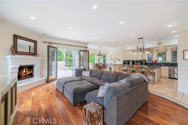 Building Photo - 880 11th St