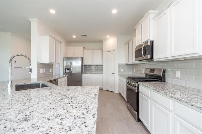 Building Photo - 2718 Ocean Pass Ln
