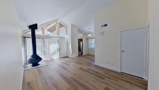 Building Photo - 26701 Quail Creek