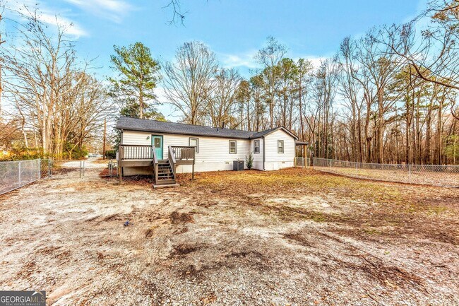 Building Photo - 6230 Love St