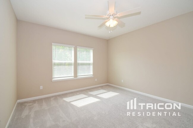 Building Photo - 10274 Pavnes Creek Dr