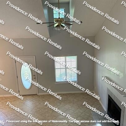 Building Photo - 3807 Green Mountain Dr