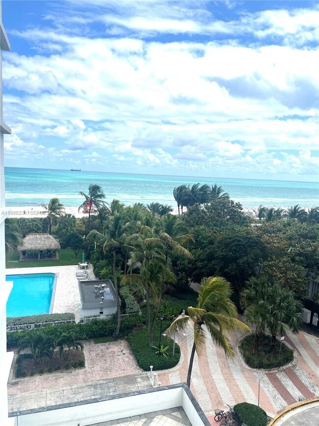 Building Photo - 2401 Collins Ave