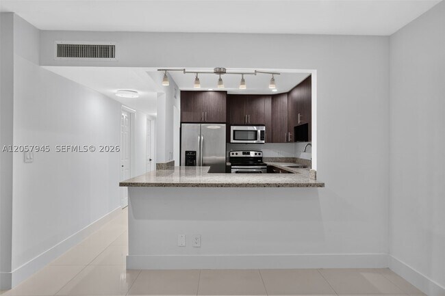 Building Photo - 13707 SW 91st Ct