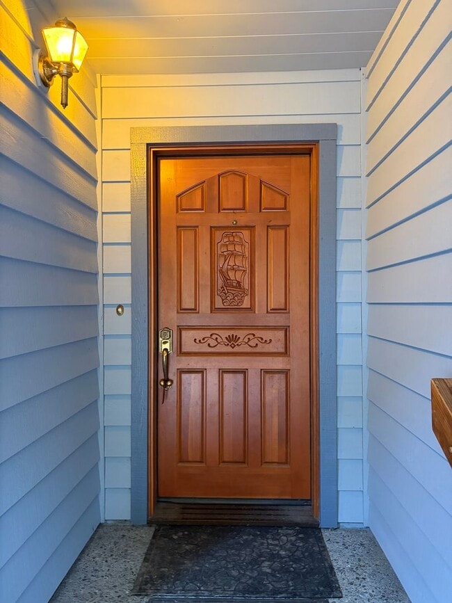 Building Photo - 4036 Campton Rd