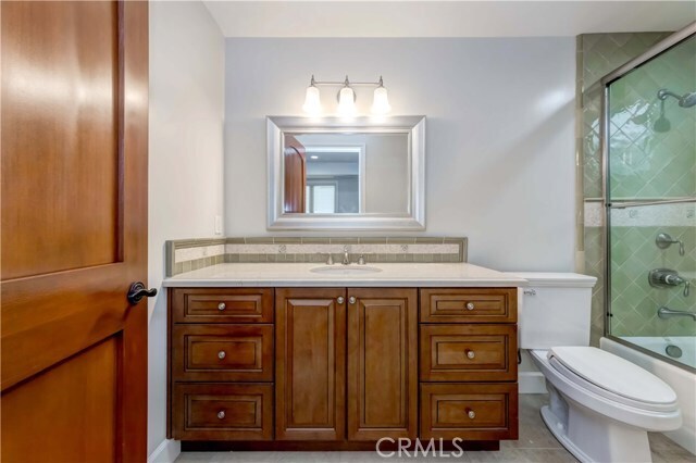 Building Photo - 2816 Manhattan Ave