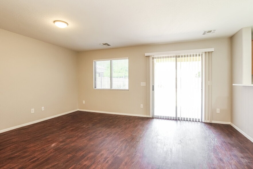 Building Photo - 11146 W Brittlewood Dr