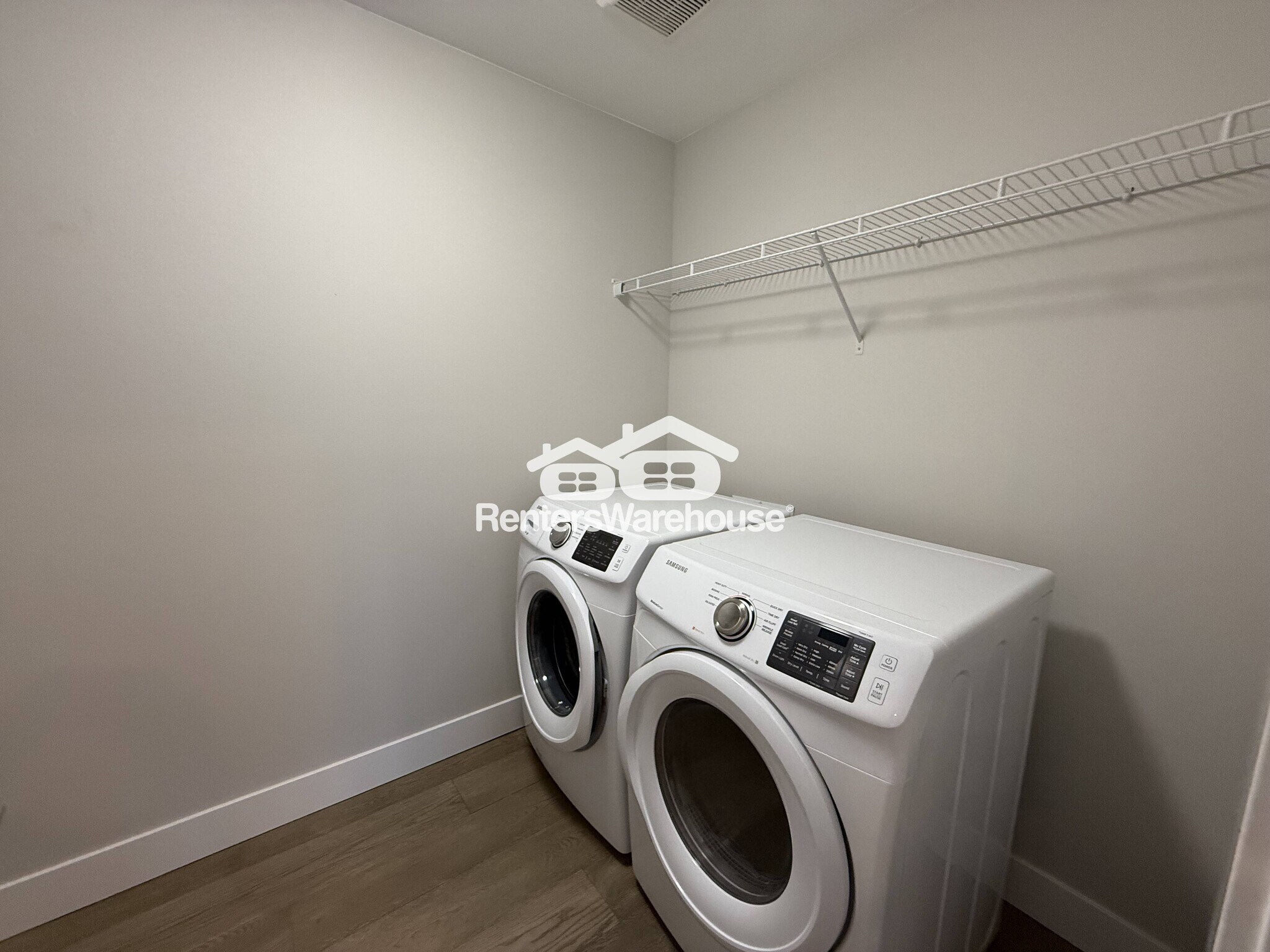Building Photo - 9603 S 242nd Ct