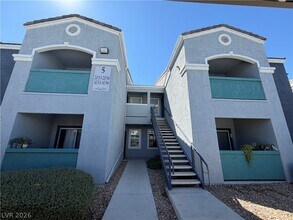 Building Photo - 6955 N Durango Dr