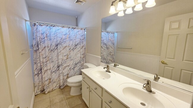 Building Photo - Beautiful Augusta Ranch Home Available Now!