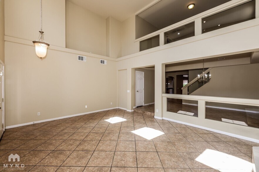 Building Photo - 8467 Cambria Cellars Ct
