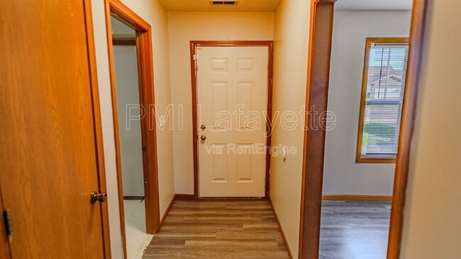 Building Photo - 2035 Bridgewater Cir