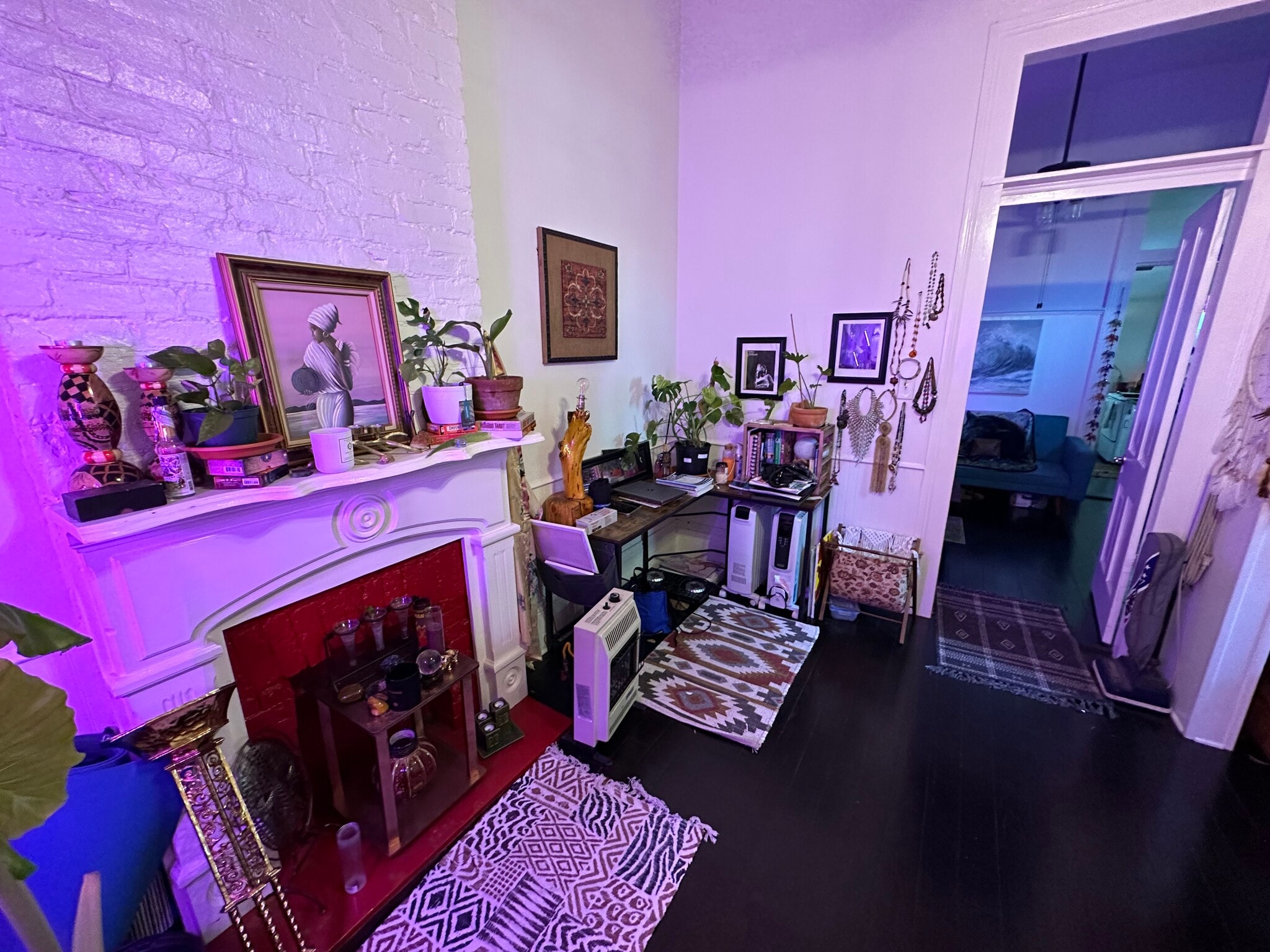 Bedroom - 3821 Dauphine St