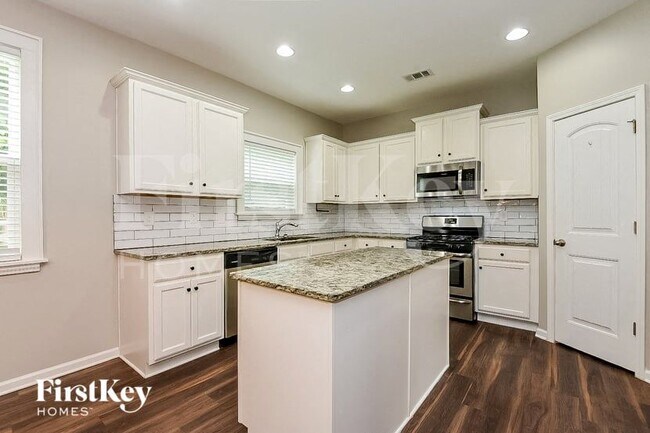 Building Photo - 509 Winder Trail