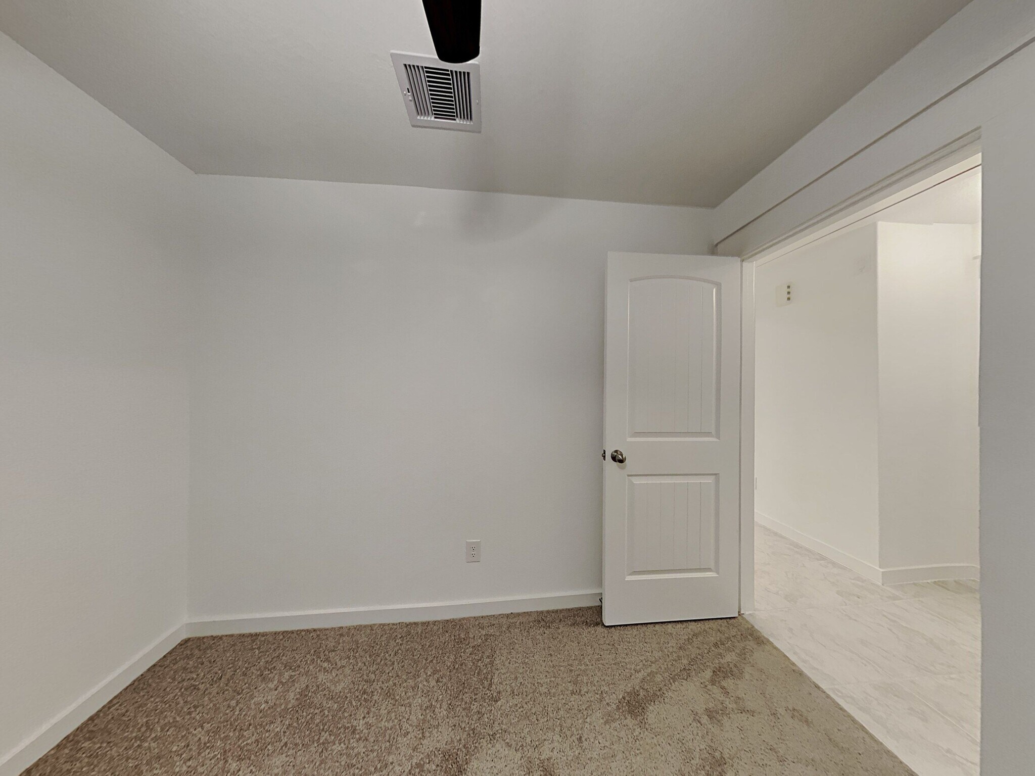 Building Photo - 16934 Lagos Ln