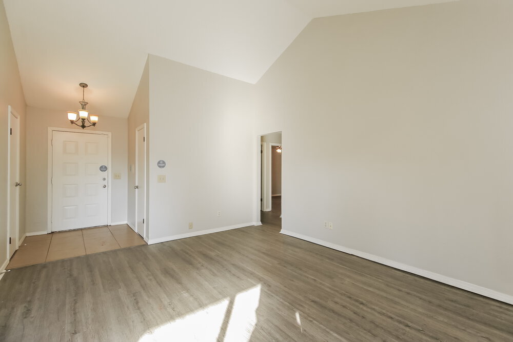 Building Photo - 1808 SE 13th St