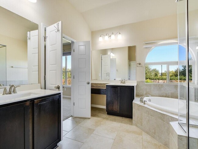 Building Photo - 16208 Cantania Cove