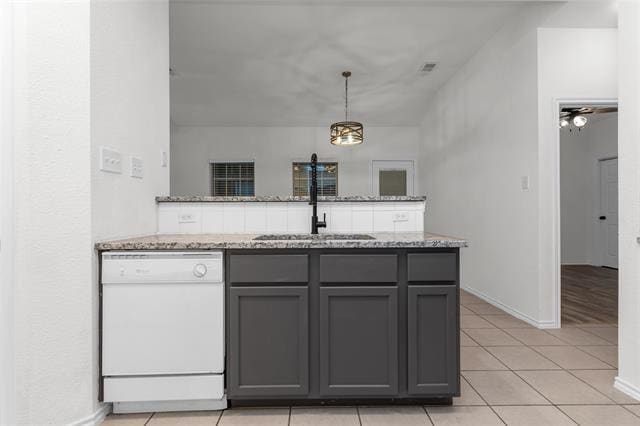Building Photo - 913 Jenni Dr