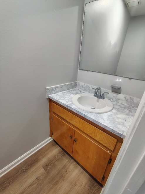 Building Photo - 27 Duiguid Dr