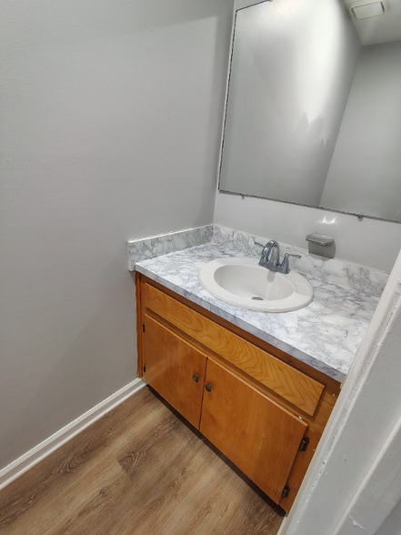 Building Photo - 54 Ferguson Dr