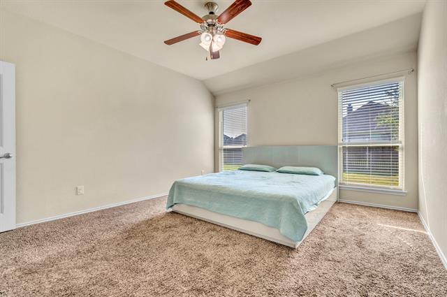 Building Photo - 324 Whitman Dr