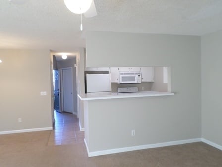 Building Photo - Foxchase Subdivision
