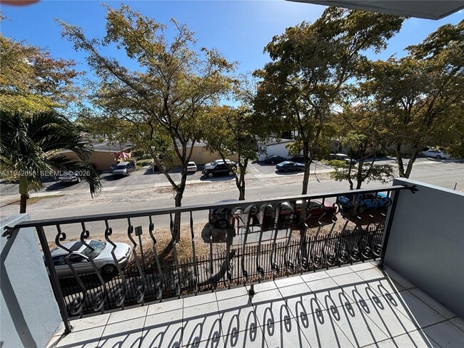 Building Photo - 3181 SW 13th St