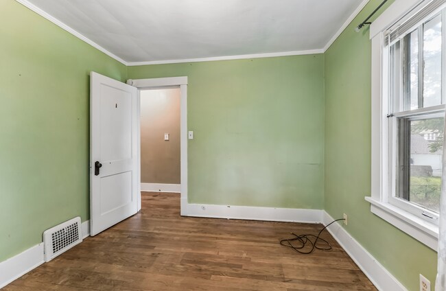 Building Photo - 3514 N 45th Ave