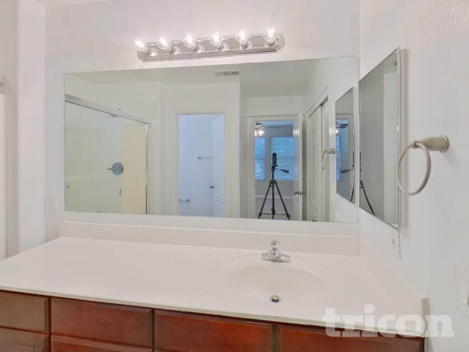 Building Photo - 451 S Hawes Rd