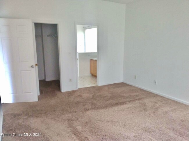 Building Photo - 1387 Ginza Rd NW