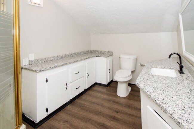 Building Photo - 5153 Cato St