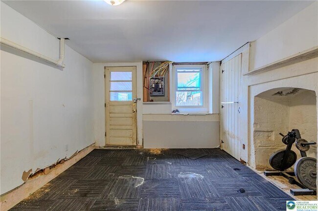 Building Photo - 40 S 12th St