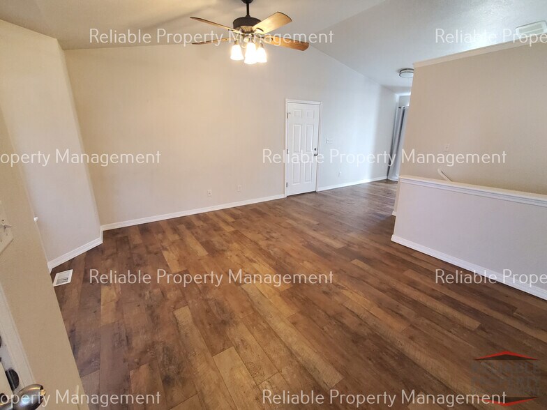 Building Photo - 4440 E Ladino Dr