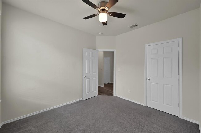 Building Photo - 4202 Amber Ruse Dr
