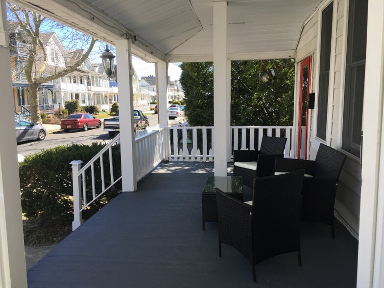 Building Photo - 38 Pitman Ave