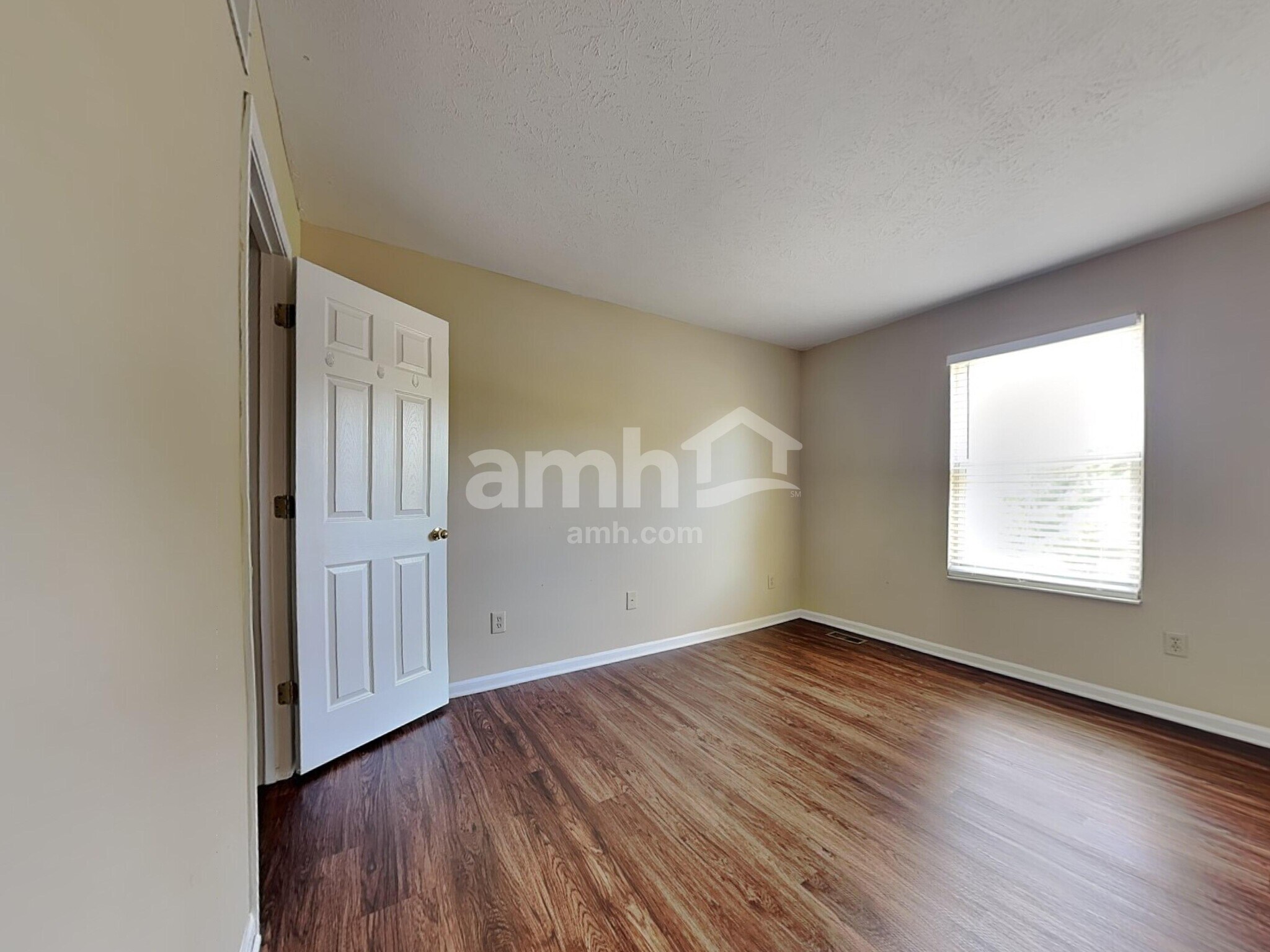 Building Photo - 1371 Stableview Cir