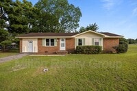 Building Photo - 54 Rolling Springs Dr