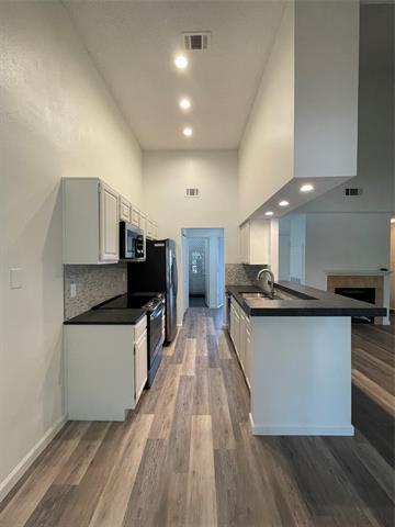 Building Photo - 2506 Wedglea Dr