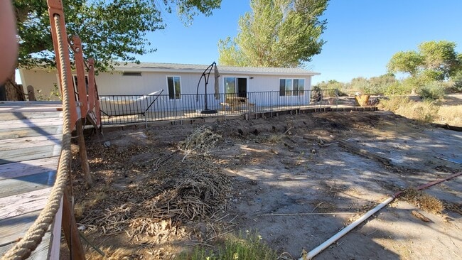 Building Photo - 43371 Cottonwood Rd