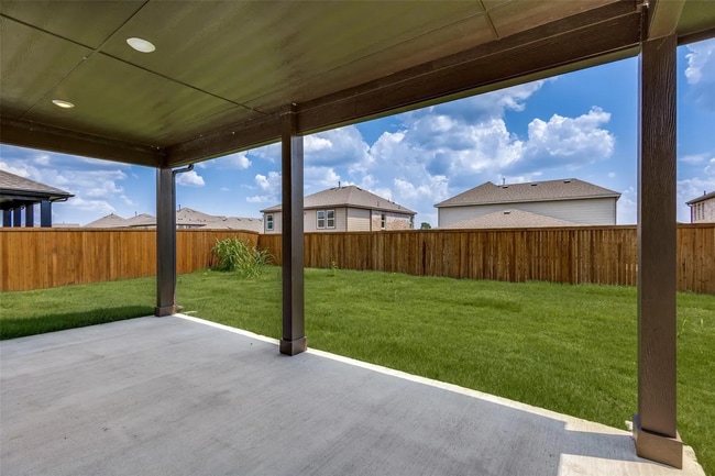 Building Photo - 749 Windsor Dr